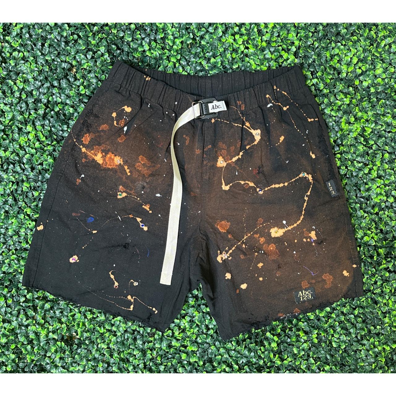 item listed by drolabshop