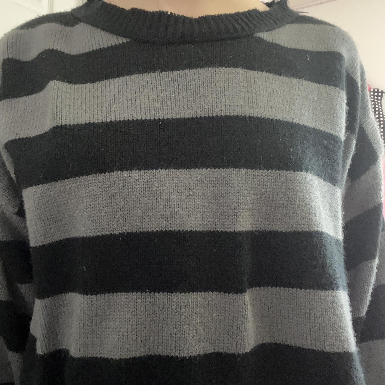 Women's Black and Grey Jumper | Depop