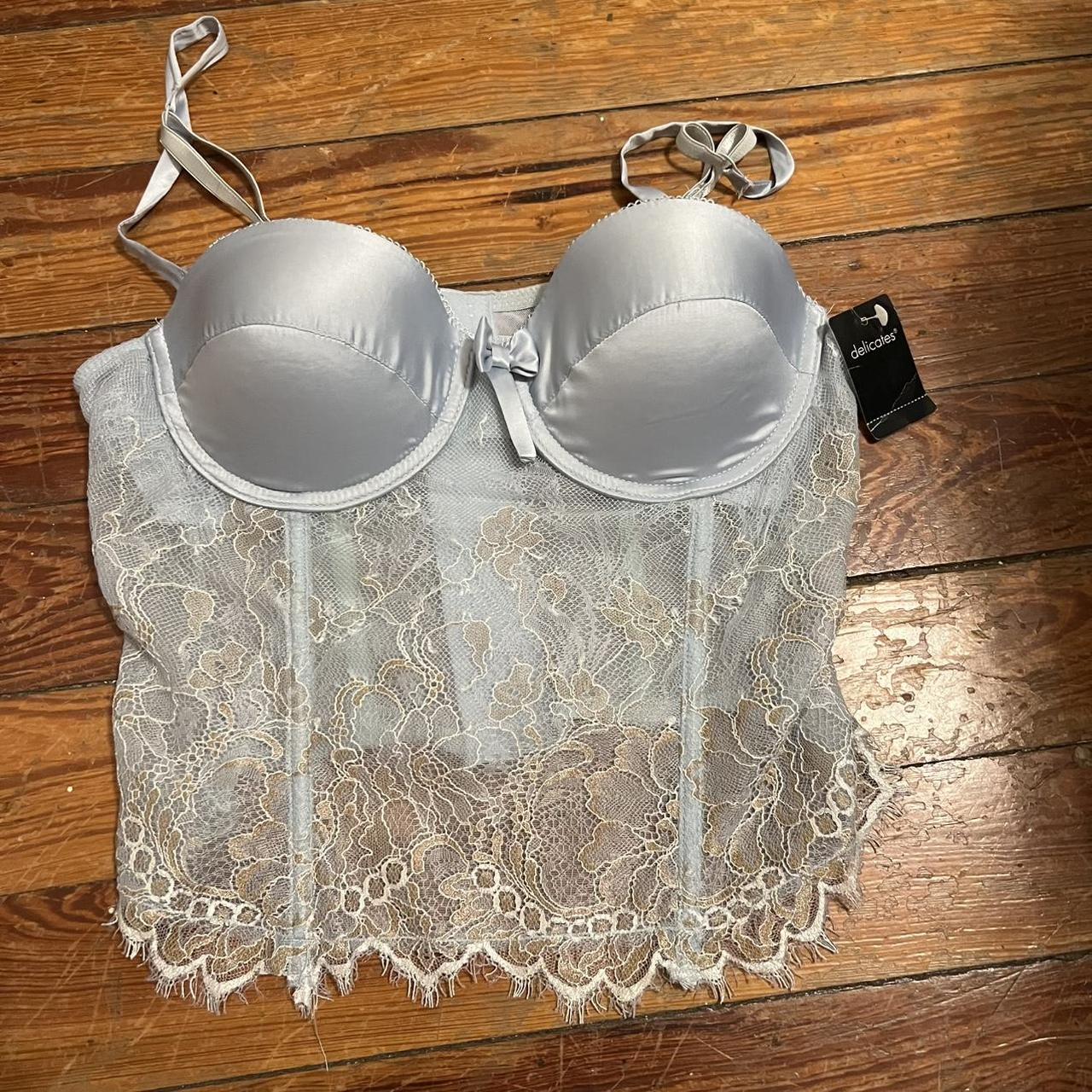 item listed by iamthatb1tch