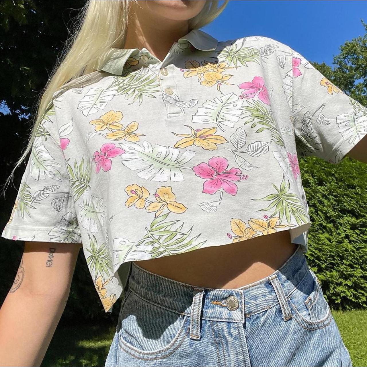 Floral polo outlet crop top