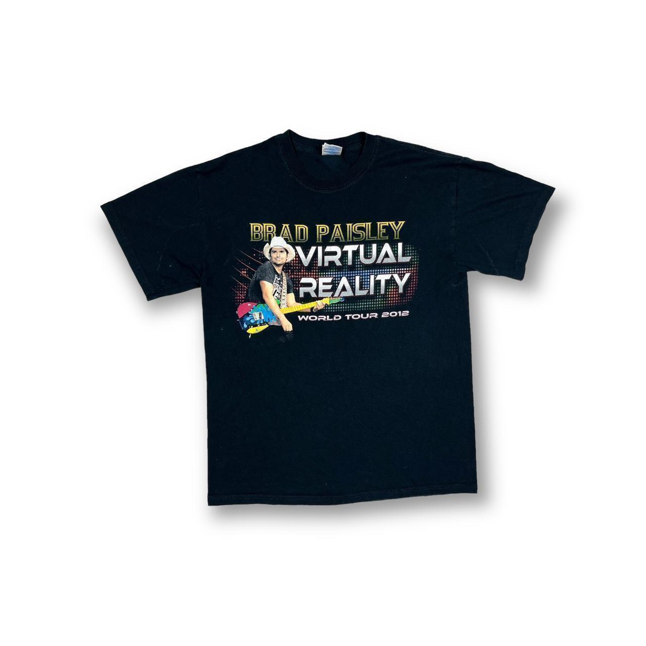 Brad Paisley Virtual Reality World Tour 2012 Crew... - Depop