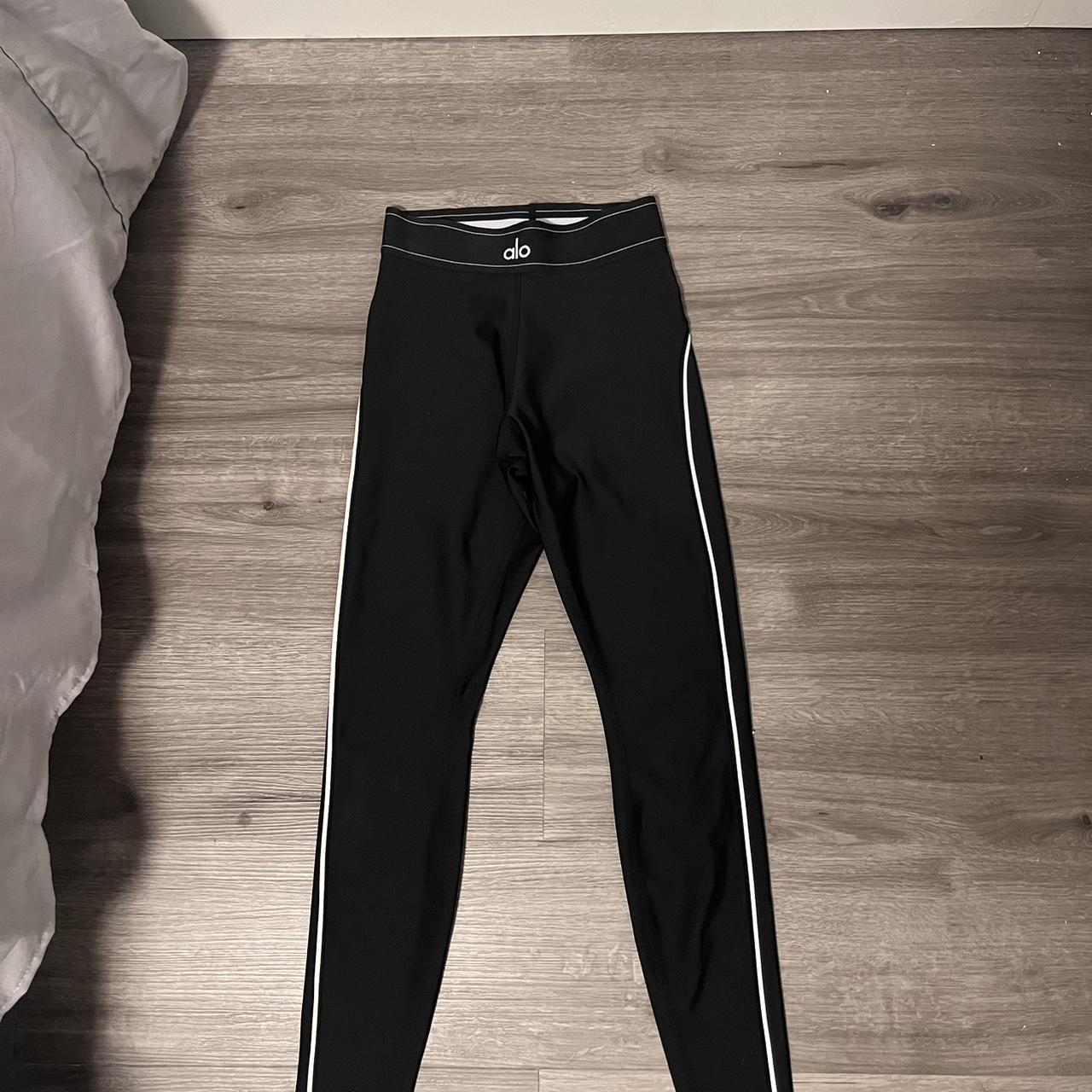 Alo Airlift High-Waist Suit Up Legging Brand new... - Depop