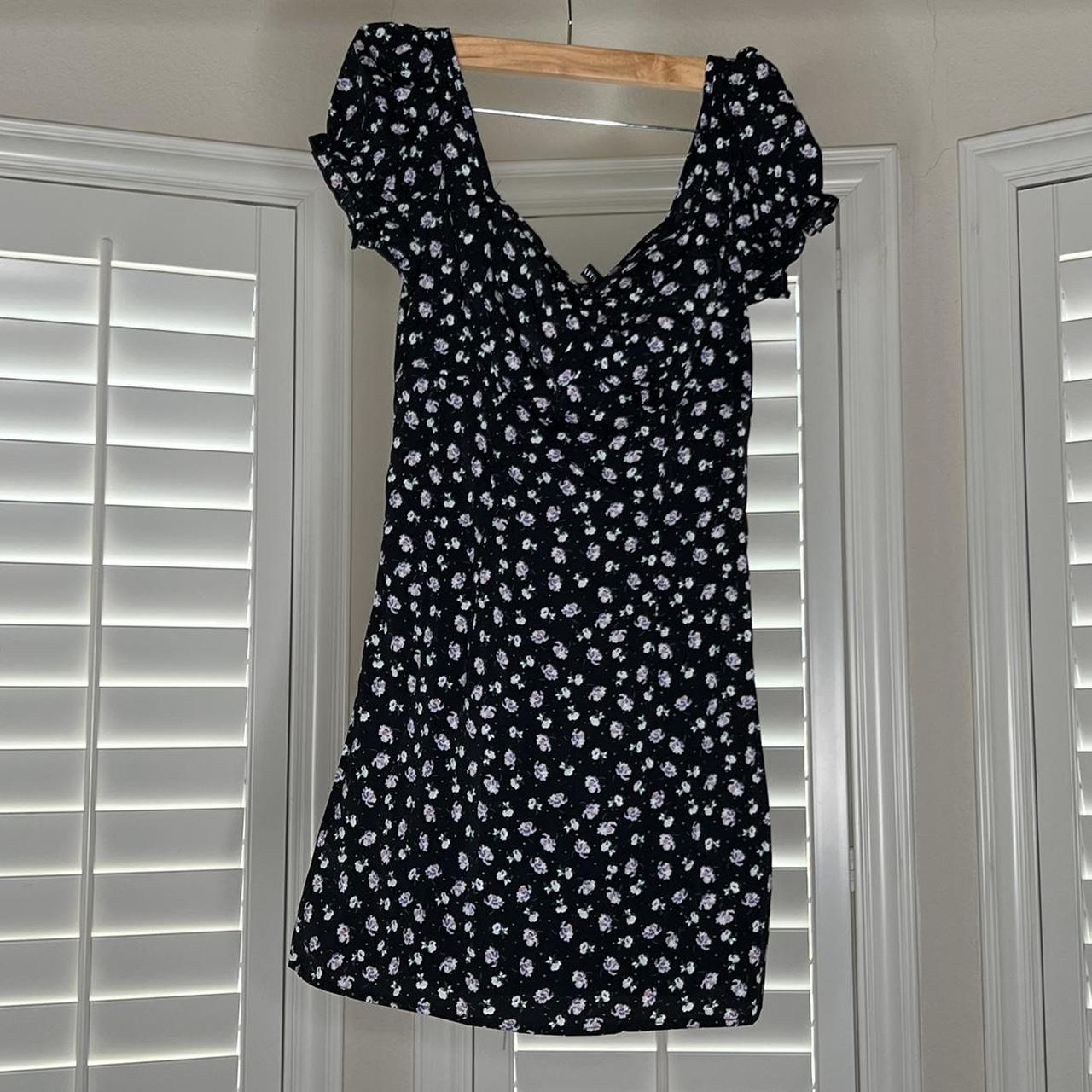Purple Floral mini dress ⛓Size : S 🖤 condition -... - Depop