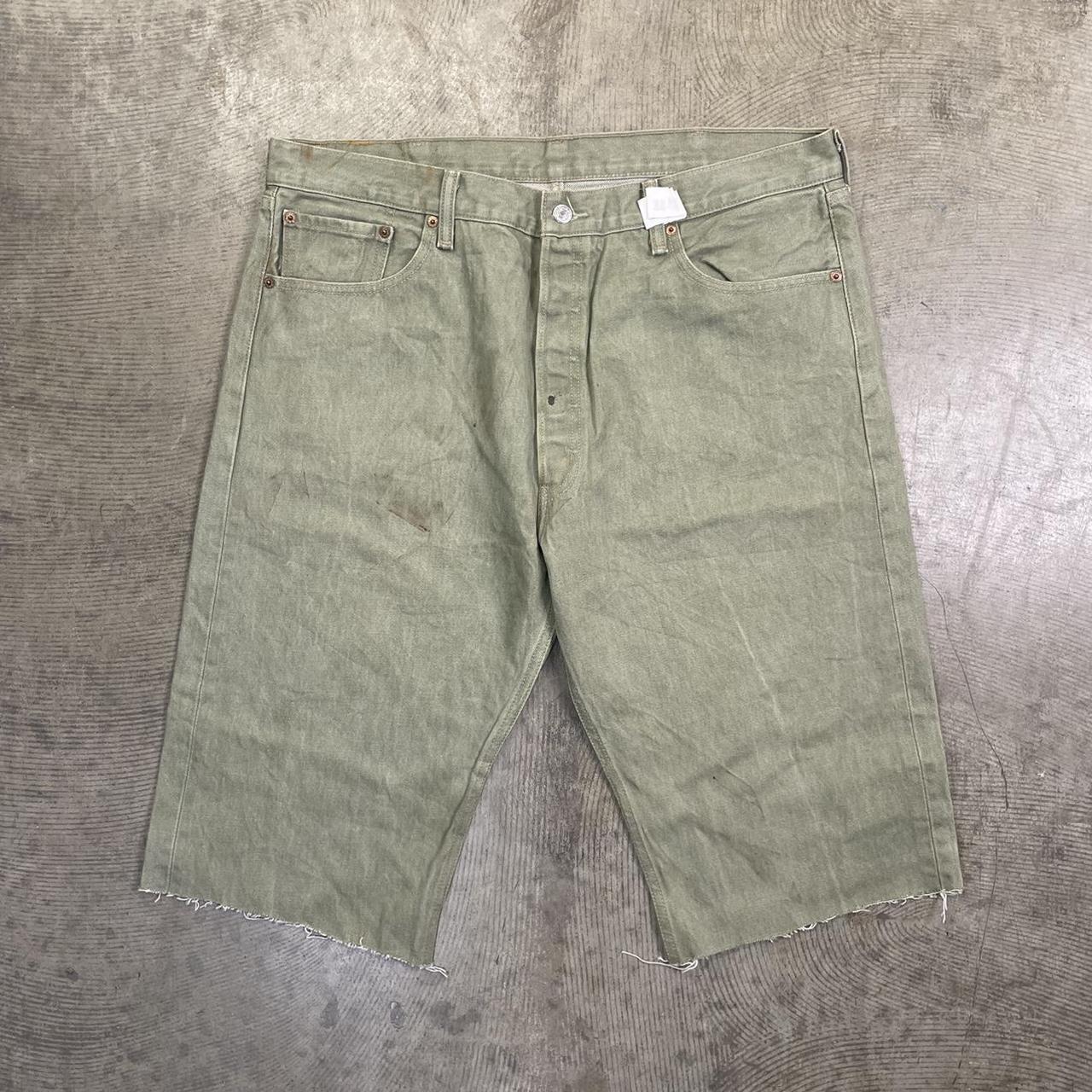 Levi's Men's Green and Khaki Shorts | Depop