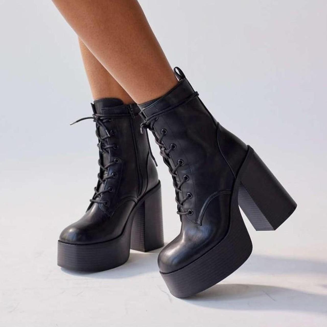 Urban outfitters clearance lace up boots