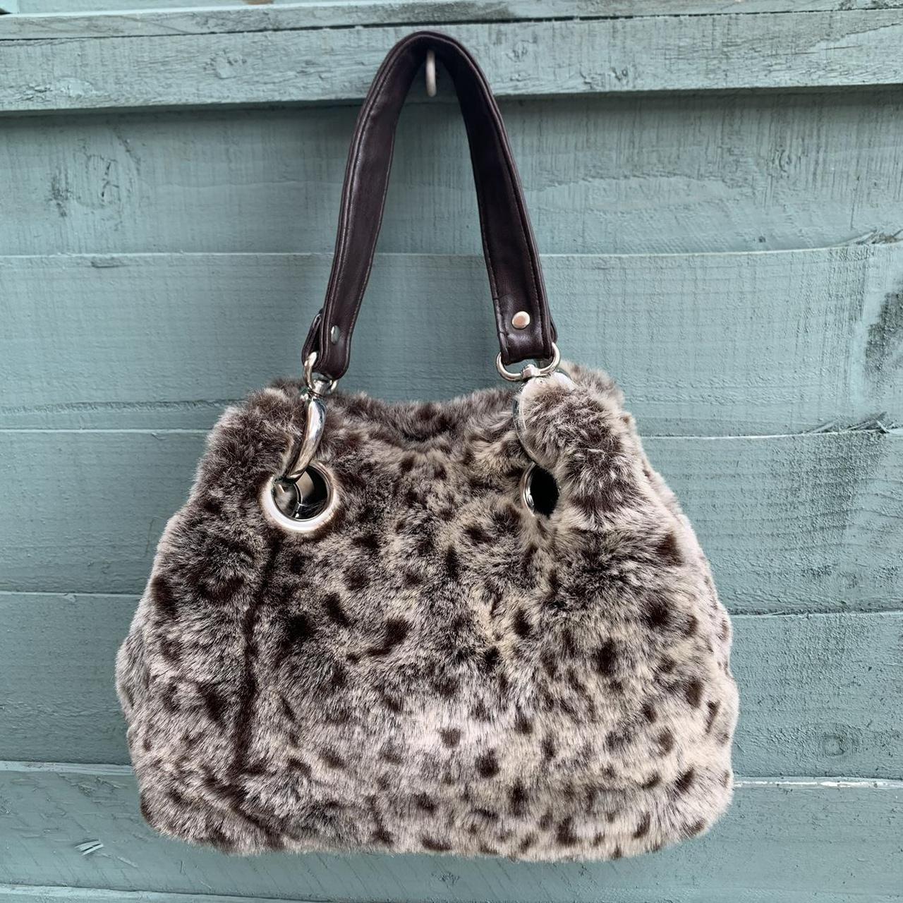 River island-cross-body-bag - Depop