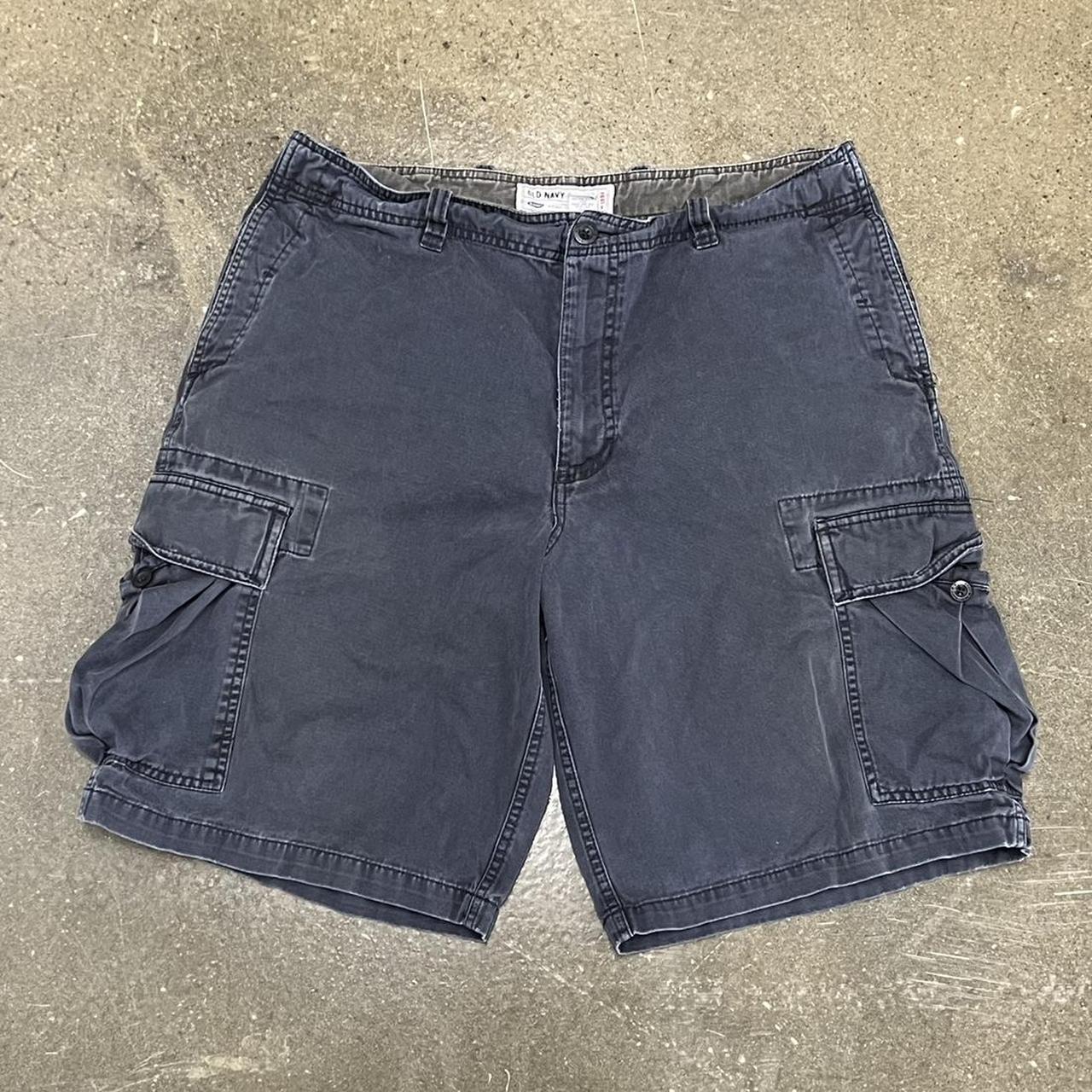 Old Navy Men's Navy and Blue Shorts | Depop