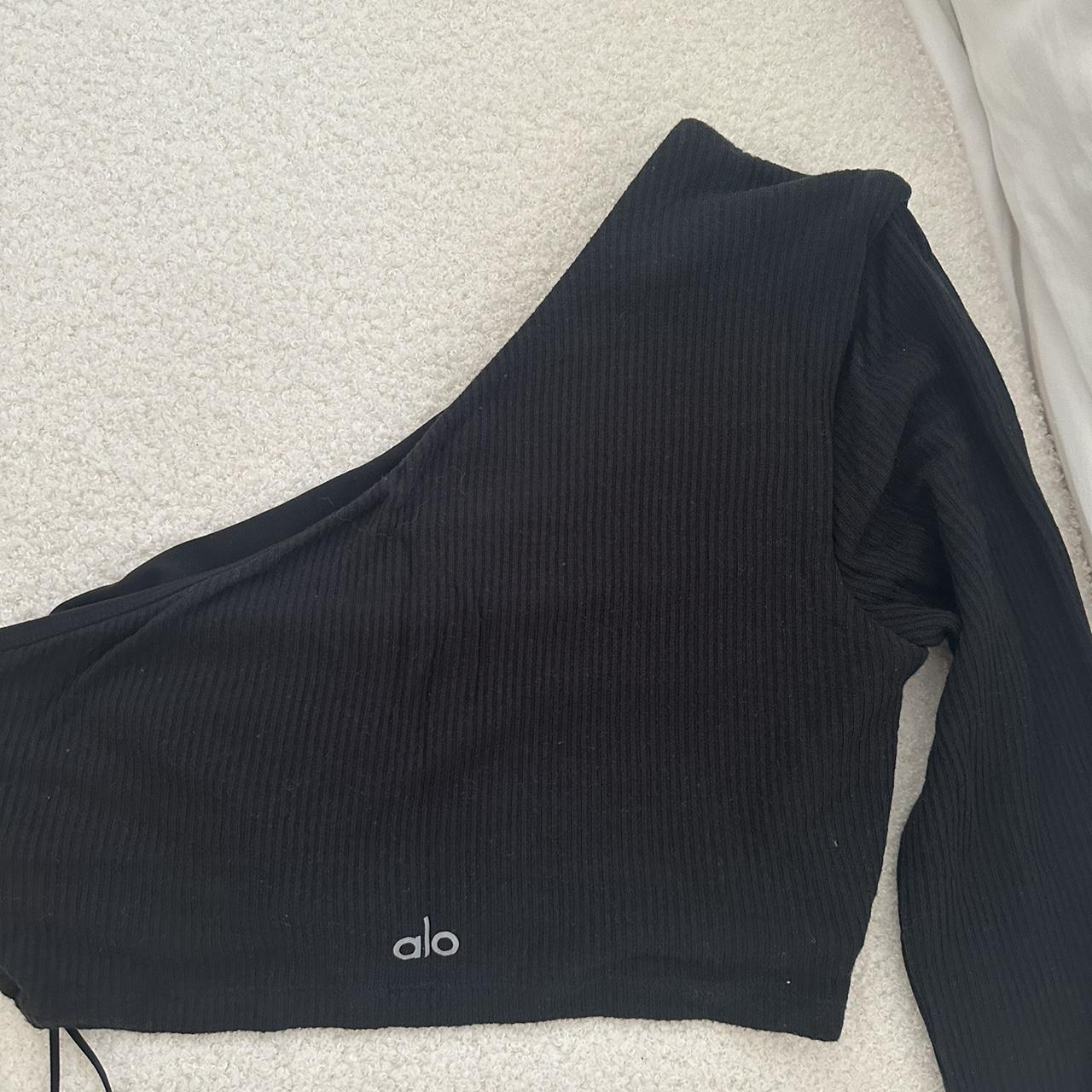 Black Alo one shoulder long sleeve in S - Depop