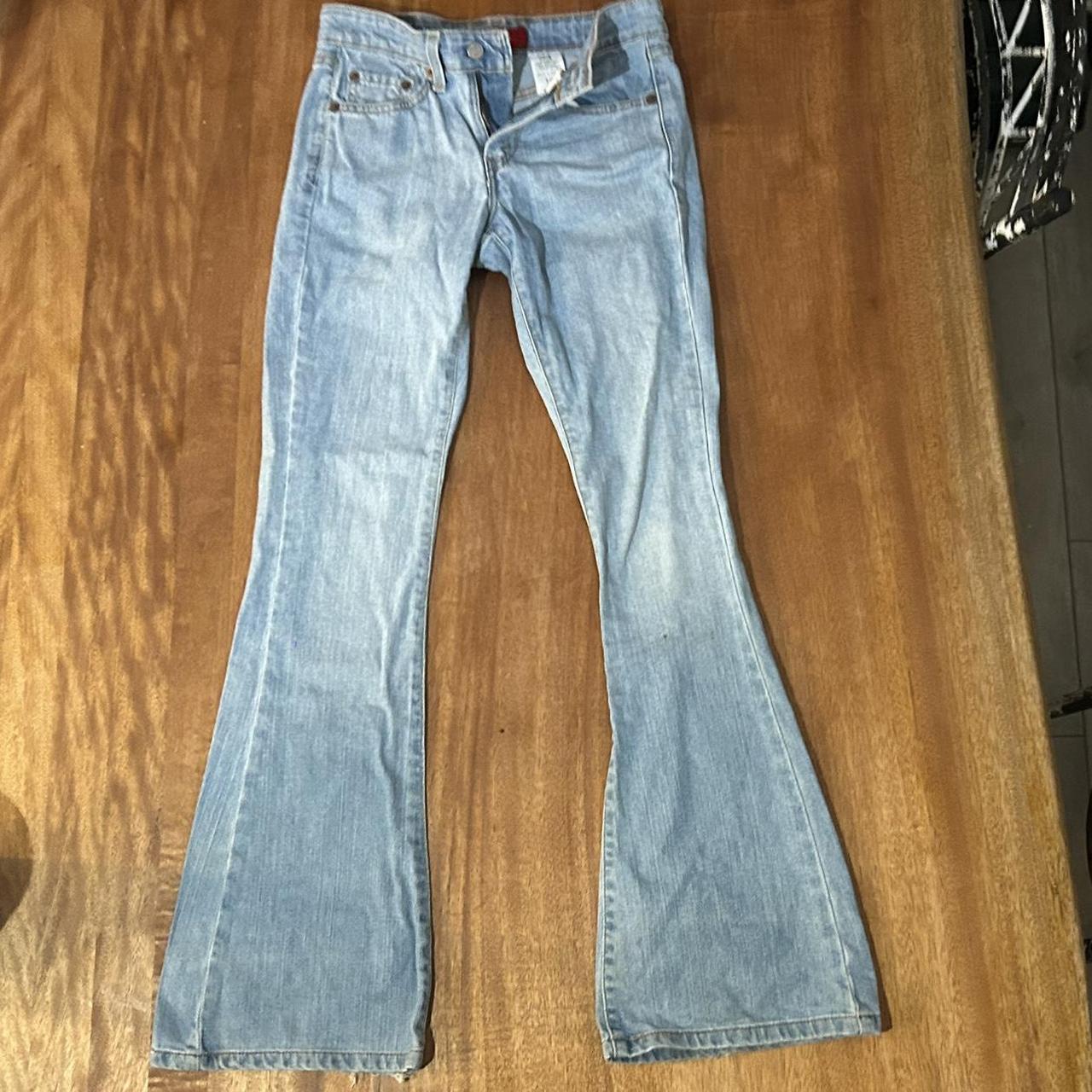 Hardly worn Levi’s low stretch 519 jeans. Size 24 or... - Depop