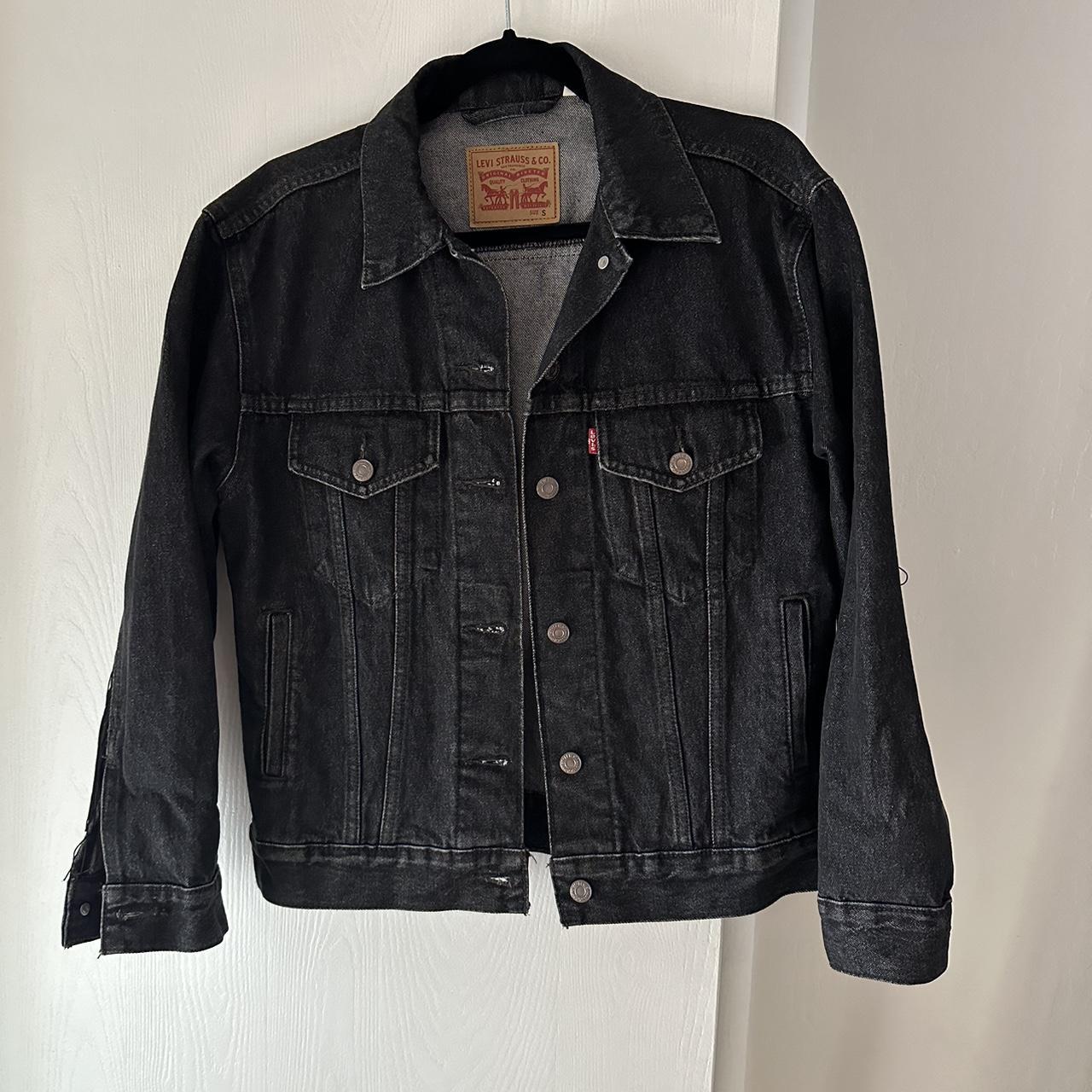 item listed by kelseyella