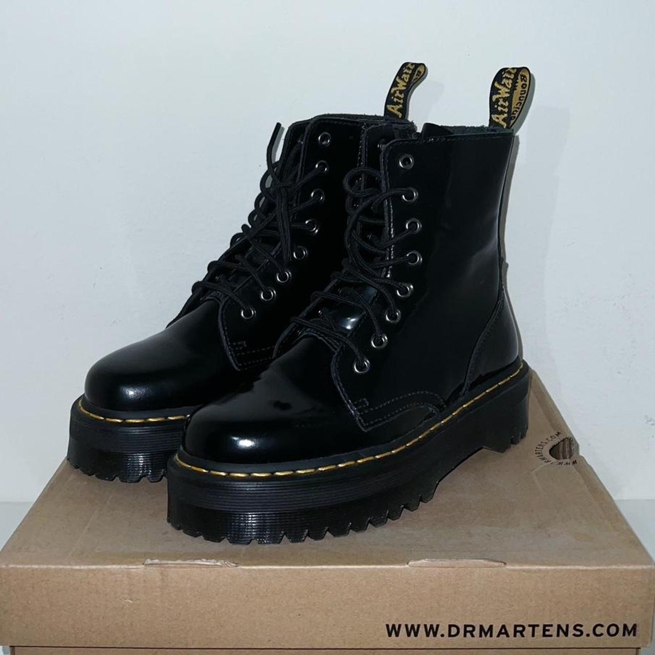 Dr martens cheap buy sale