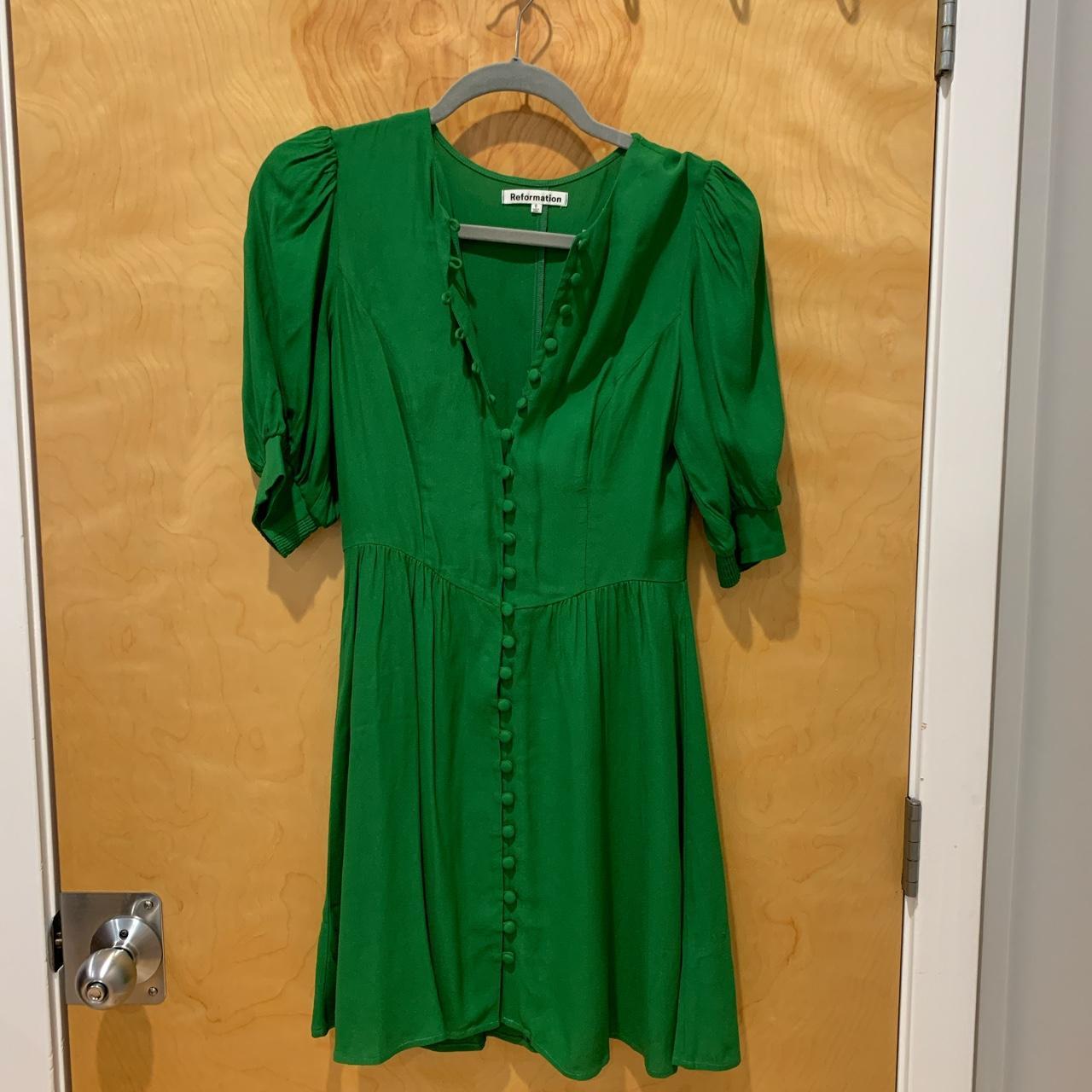 Kelly green mini dress from Reformation! Worn twice... - Depop