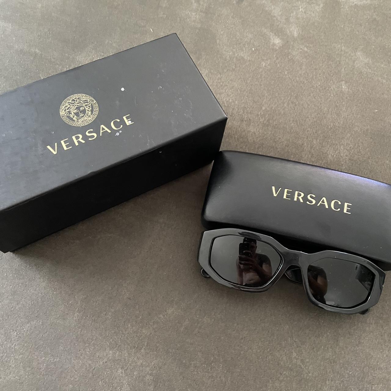 Versace Men's Black Sunglasses Depop