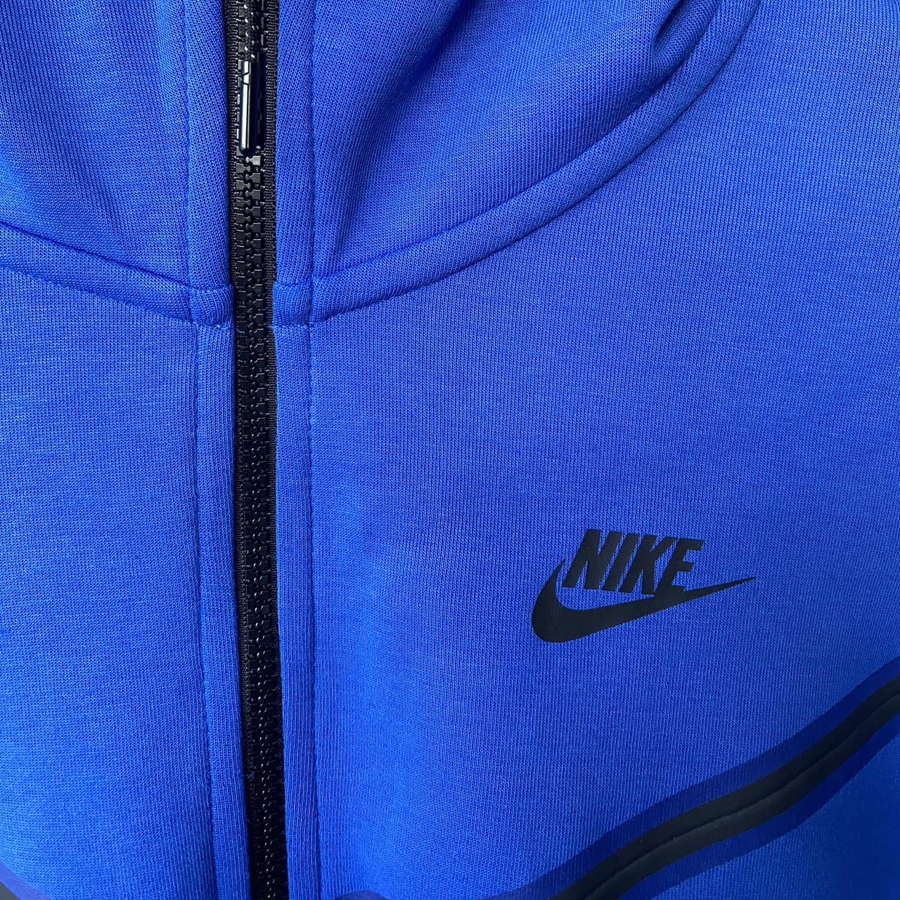 royal blue nike fleece
