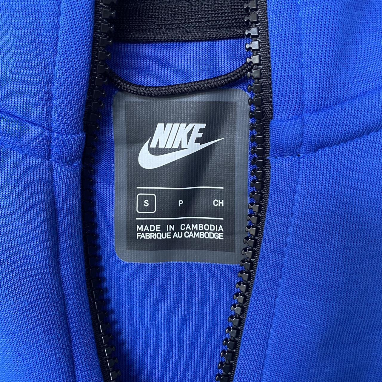 royal blue nike fleece
