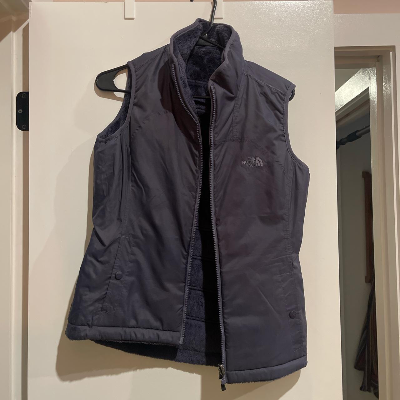 North face store women's mossbud vest