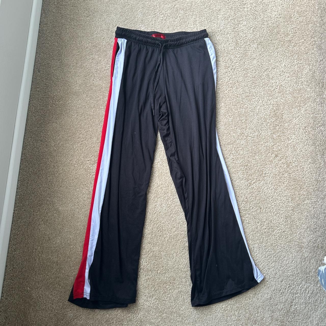 Hot kiss sales joggers