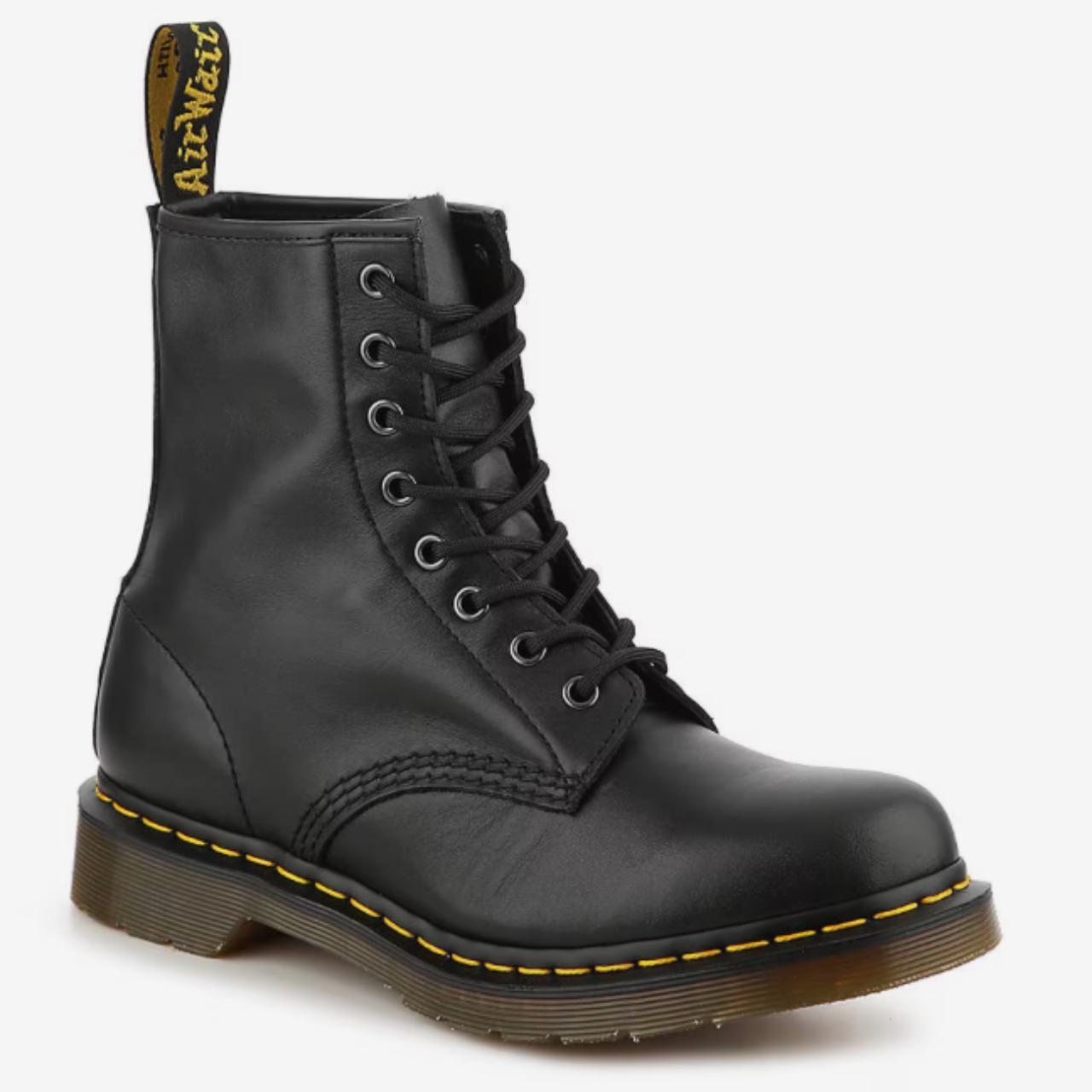 Dr martens aw004 on sale