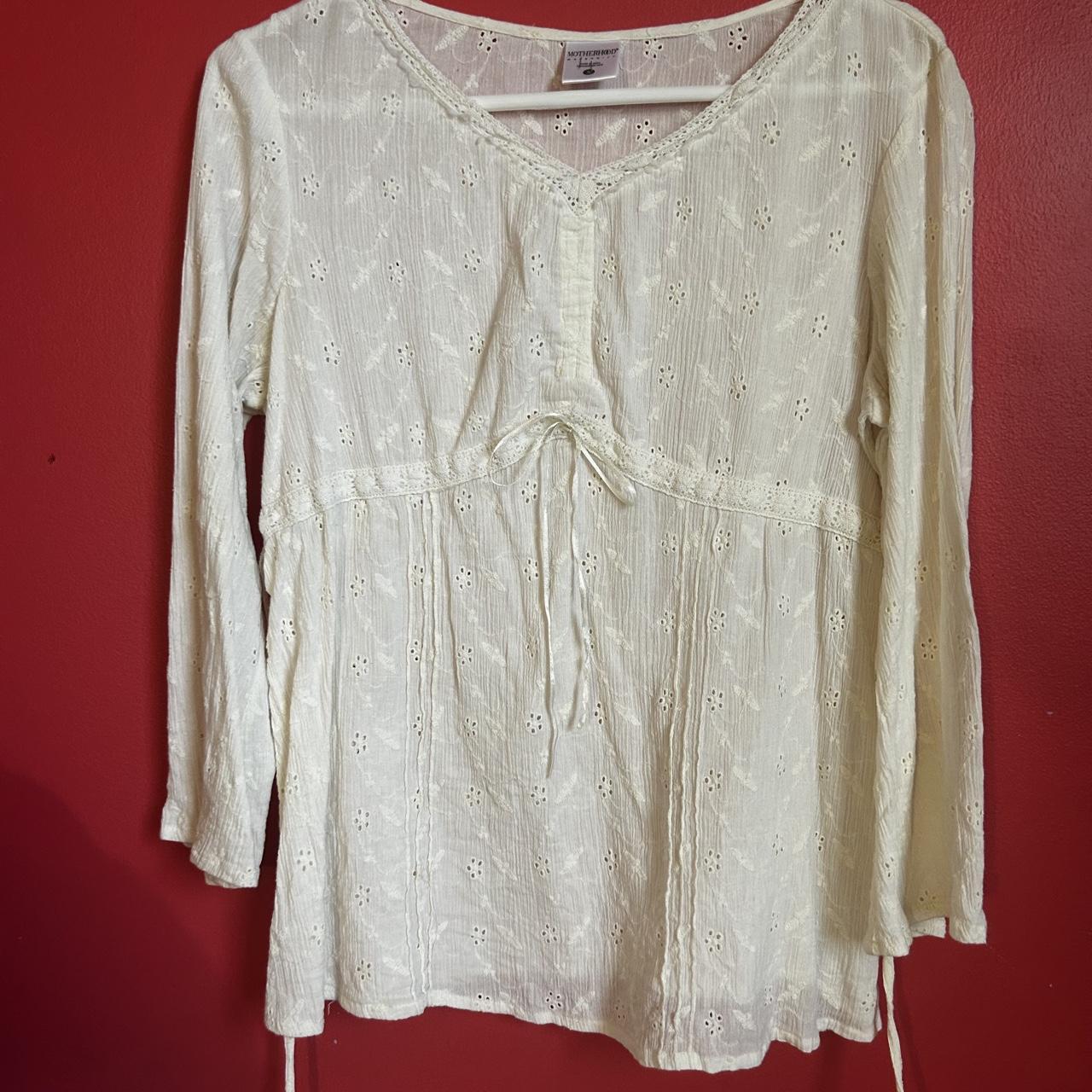 Motherhood maternity women's white and cream blouse