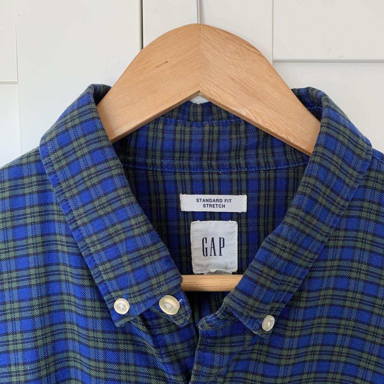 Gap Men's Blue and Green Shirt Depop