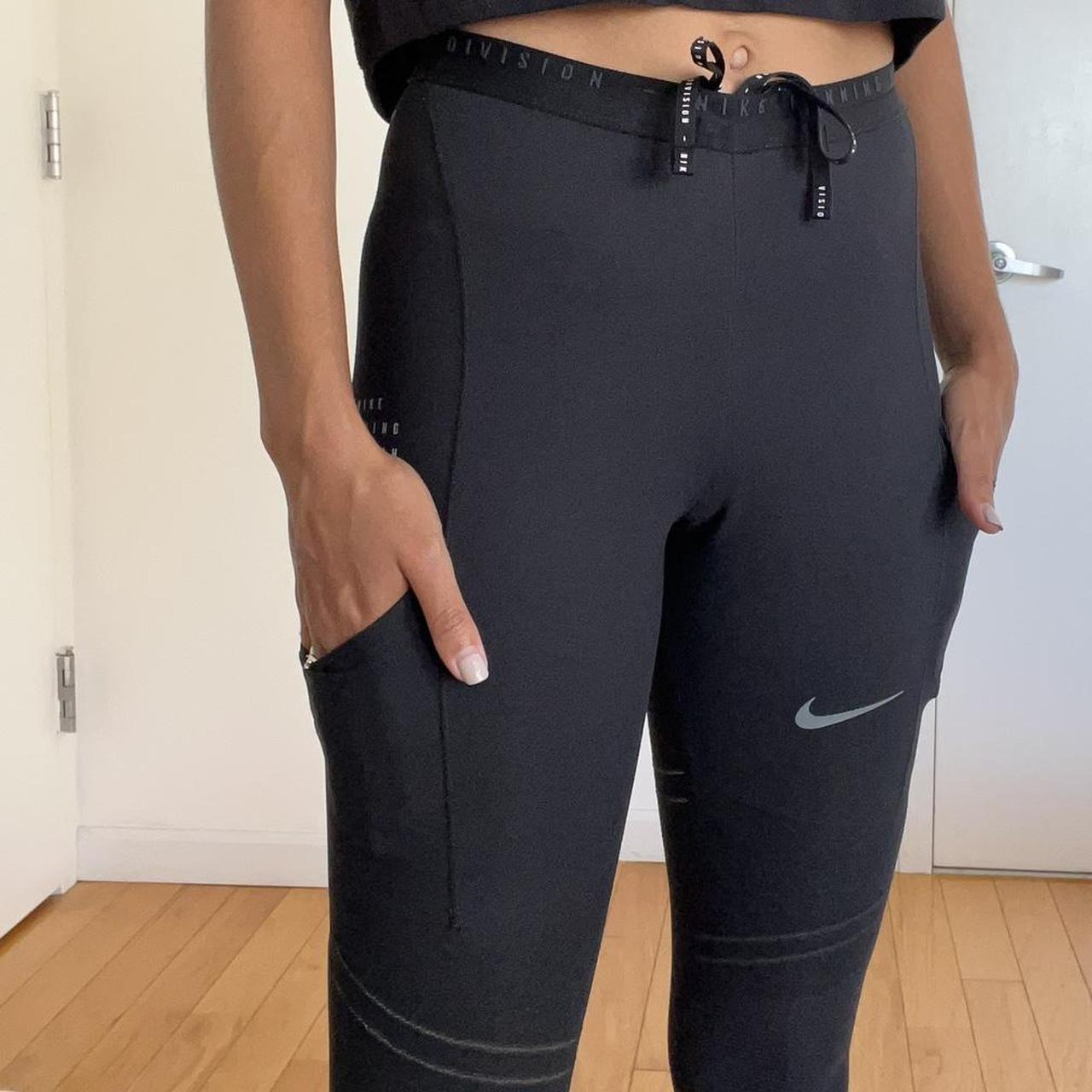Nike Women's Running Division Tights Size Small Some - Depop