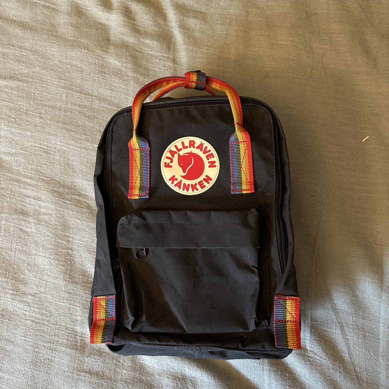 Fjallraven kanken on sale backpack mini black