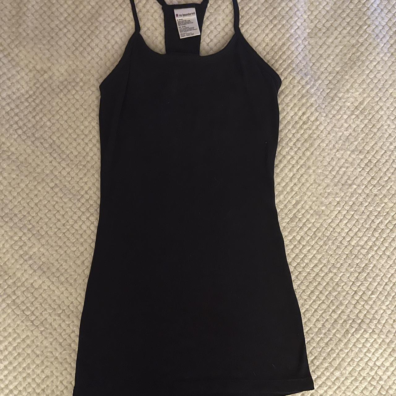 No boundaries tank top with built in bra... Depop