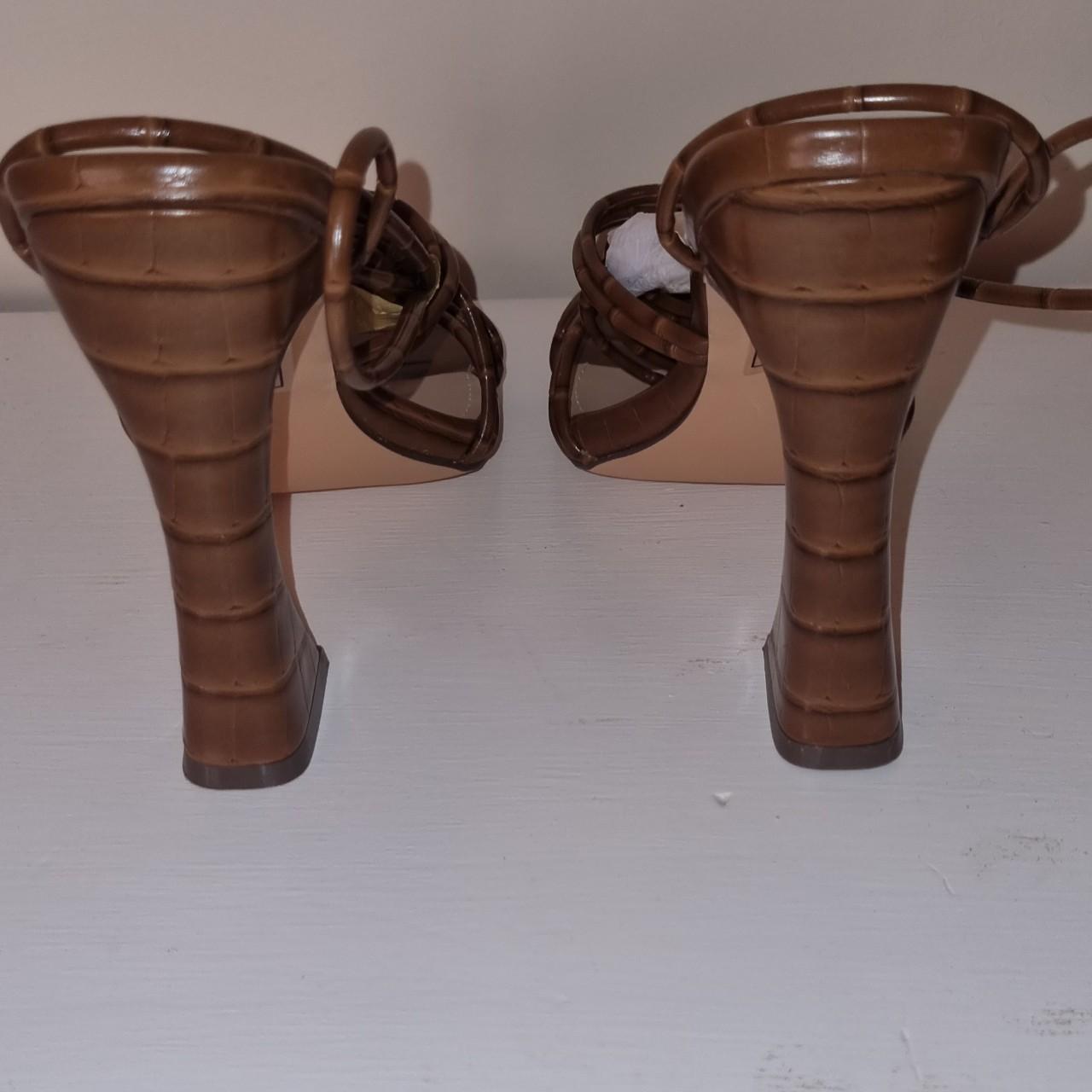 Shein brown heels . Size 3 /3.5 uk. New never worn Depop