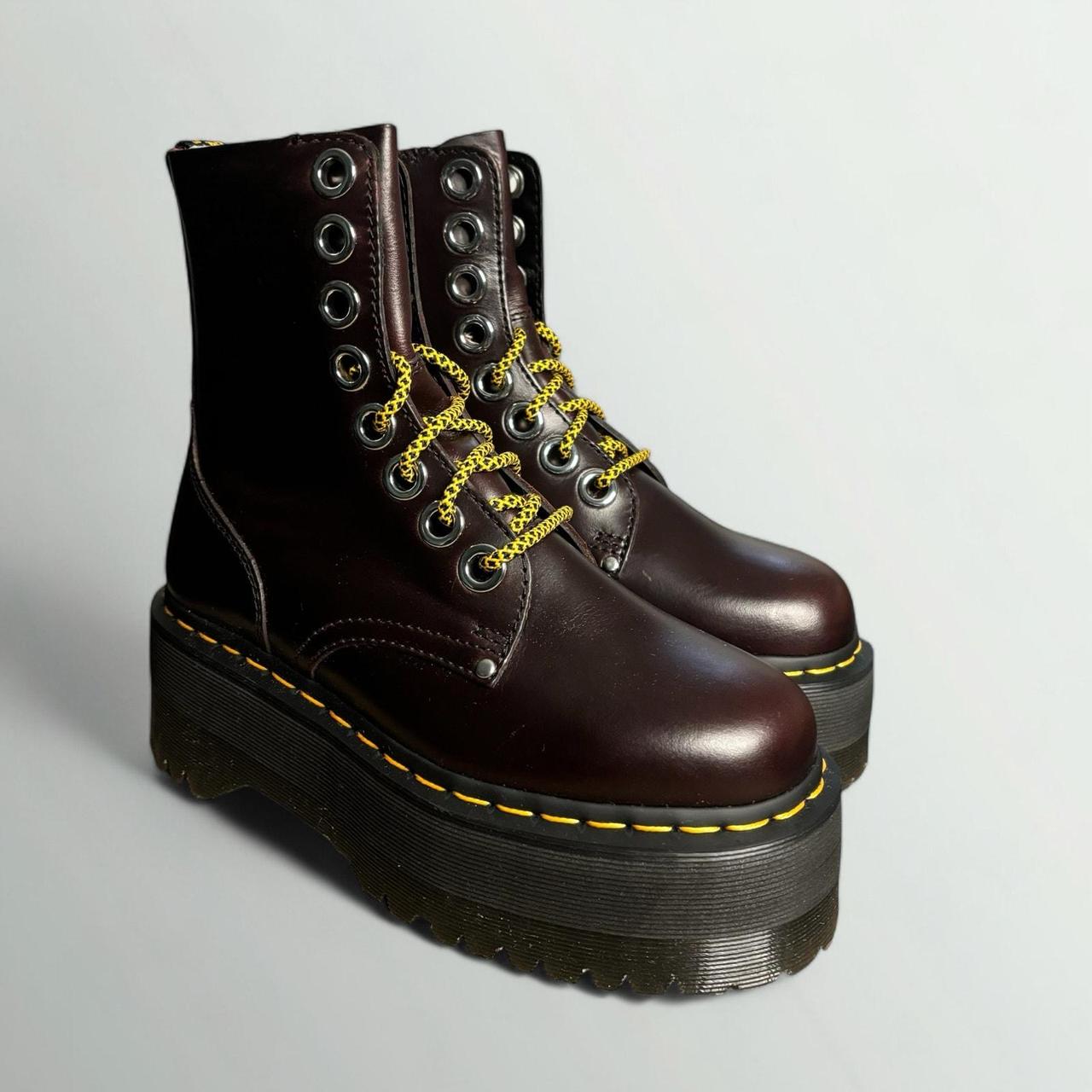 Dr. Martens Jadon Max Boots- selling Ox Blood