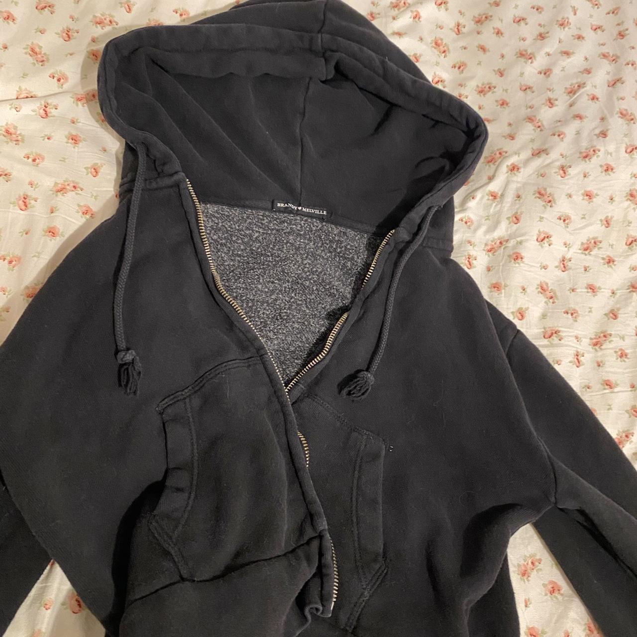 brandy melville black sweatshirt