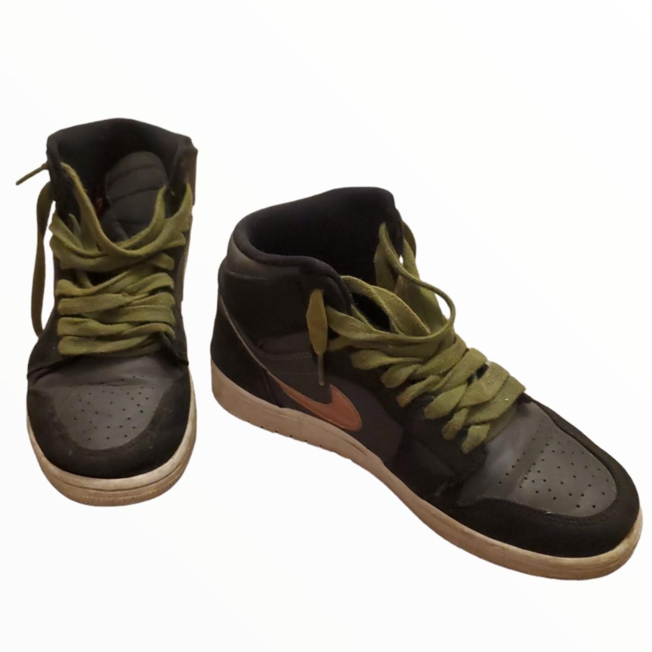 ★ Nike ★ Jordan 1 Retro Bronze Medal $_12.JPG?set_id=880000500F