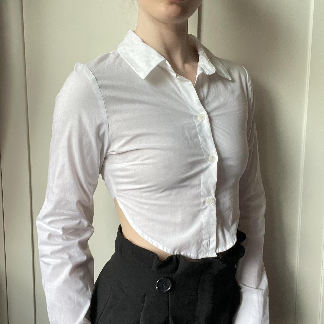 Stunning Cropped White Button Down Collared Blouse - Depop