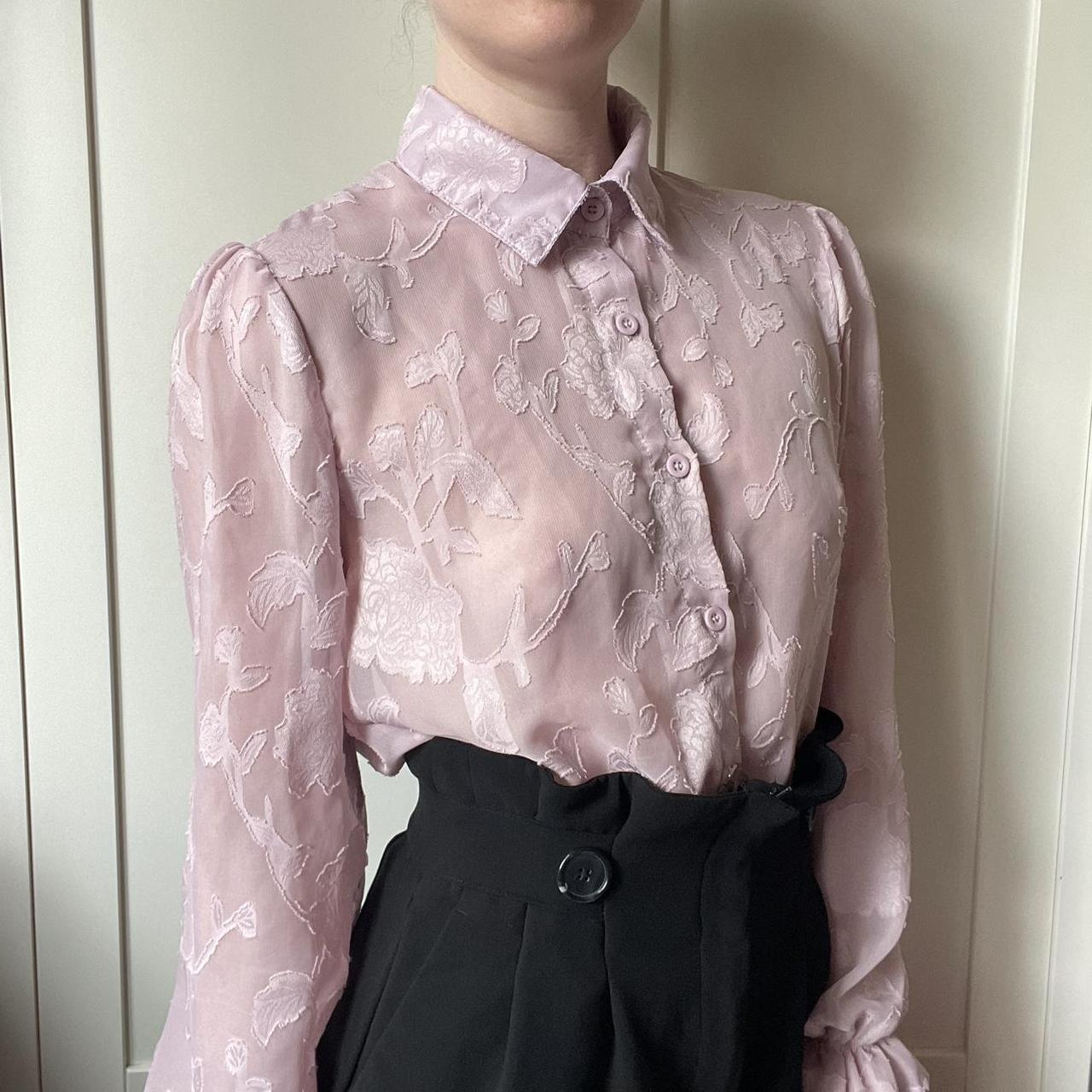 Gorgeous lilac jacquard floral button down collared... - Depop