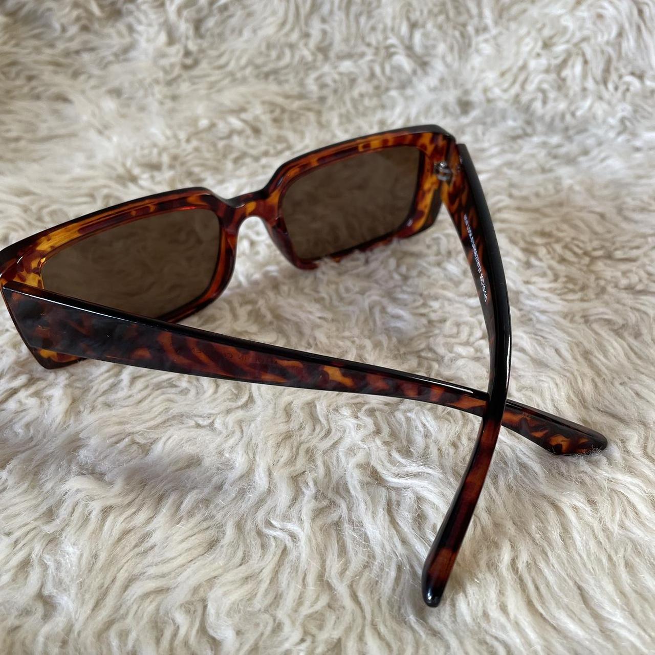 Tortoise Shell Rectangular Framed Sunglasses With Depop