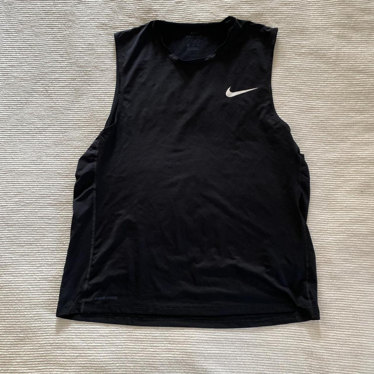 mens workout shirts nike