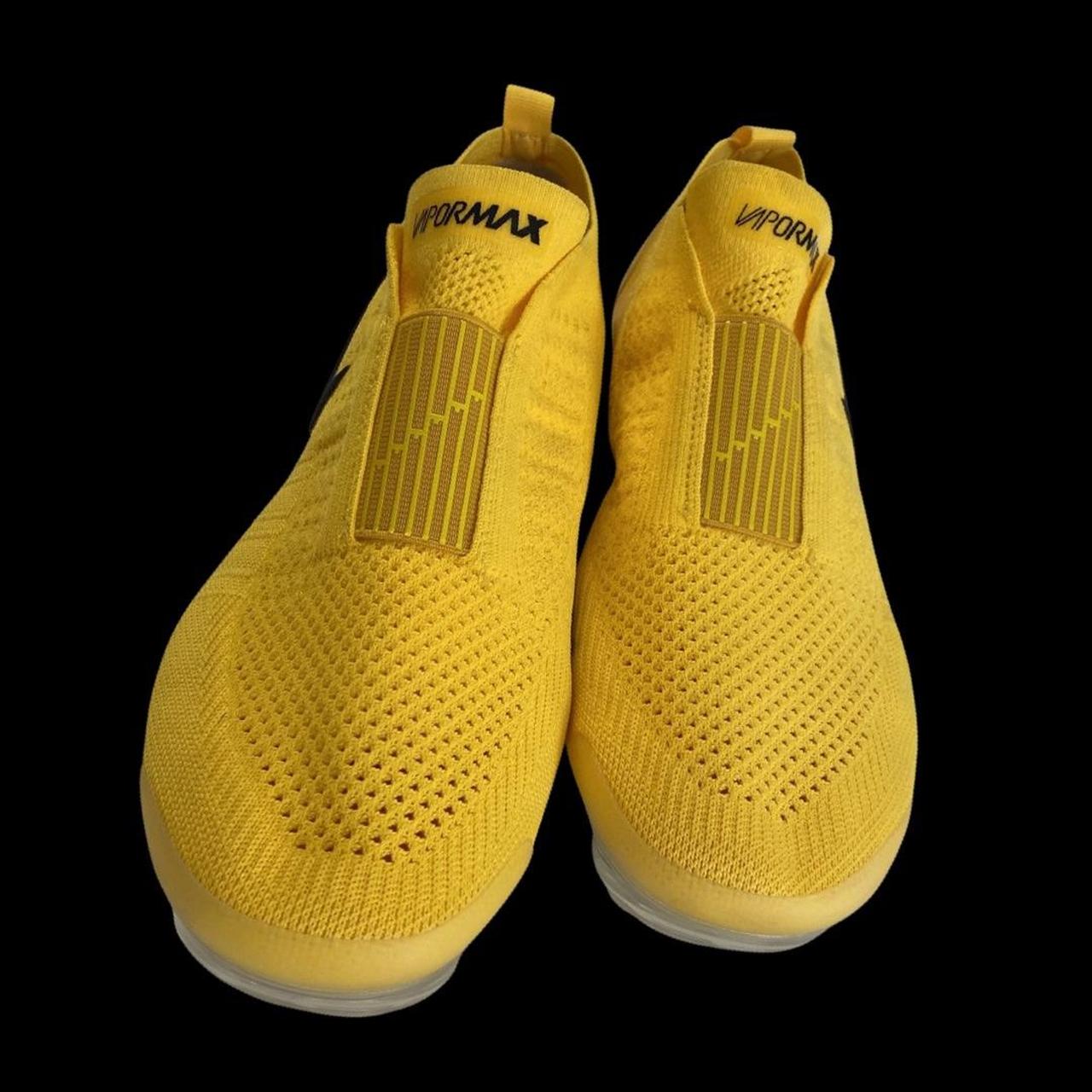 Yellow vapormax sale moc 2