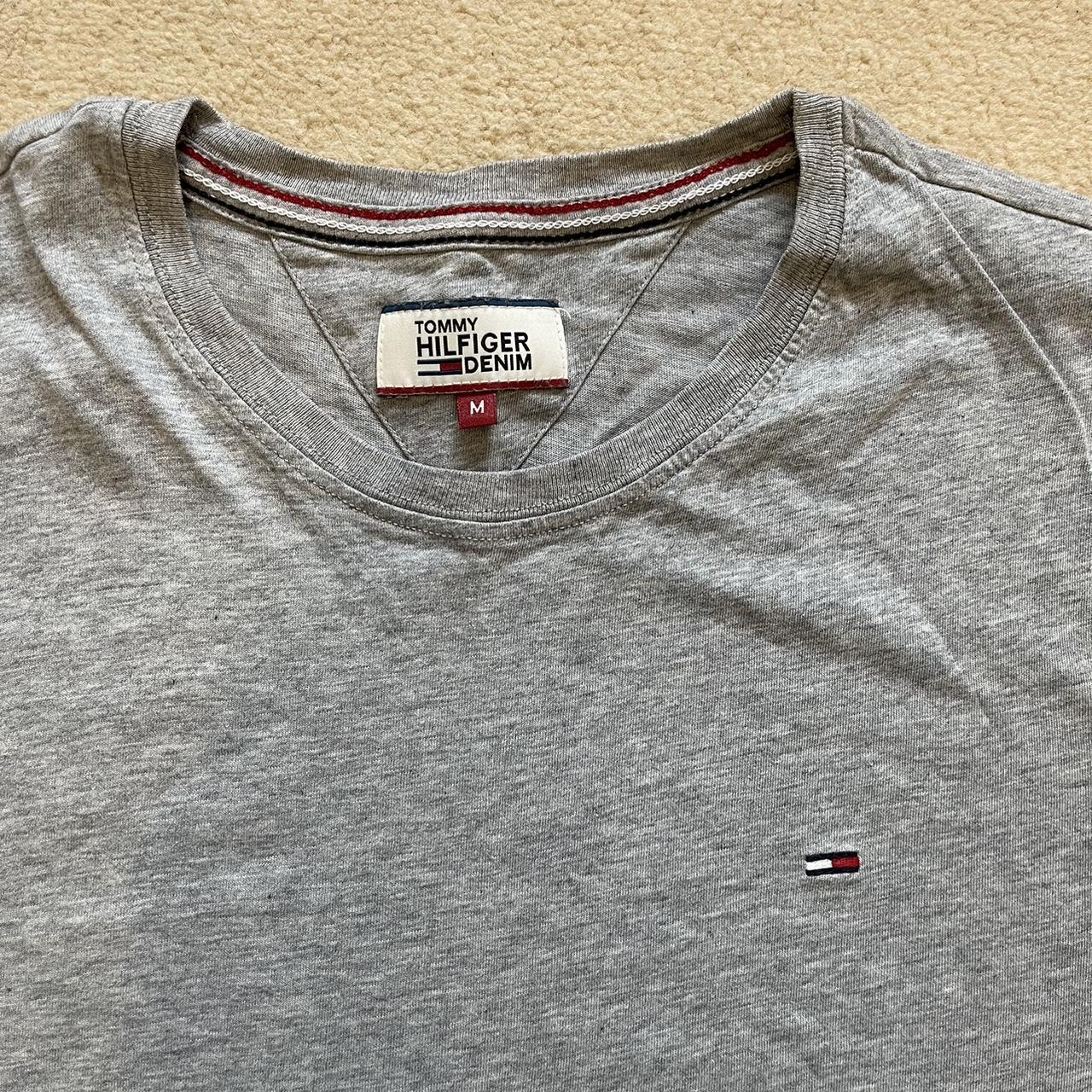 Tommy Hilfiger Grey t-shirt. Size M. Excellent... - Depop