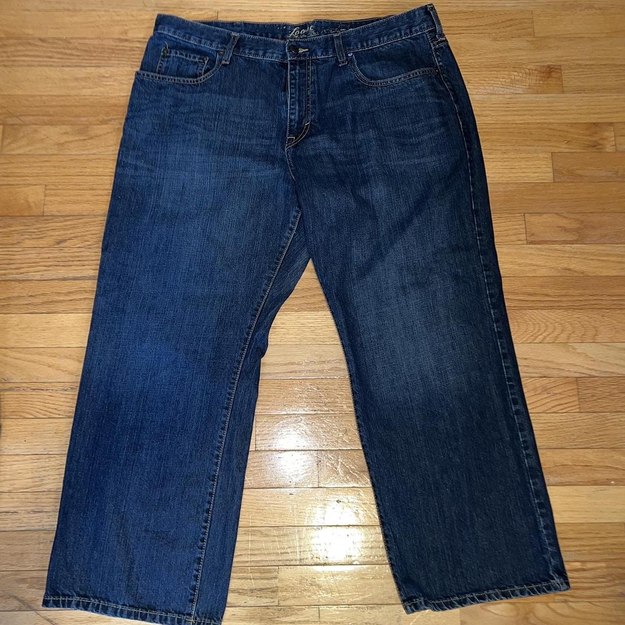 Old Navy Dark Wash Jeans • old navy dark wash jeans... - Depop