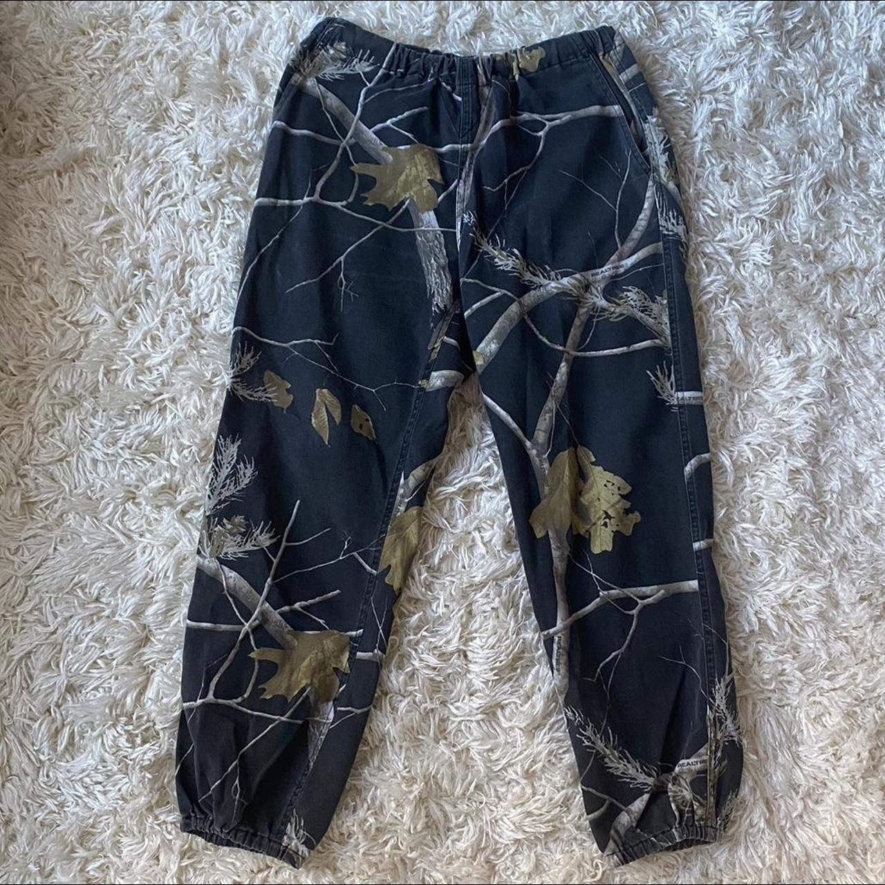 Supreme flannel-pants - Depop