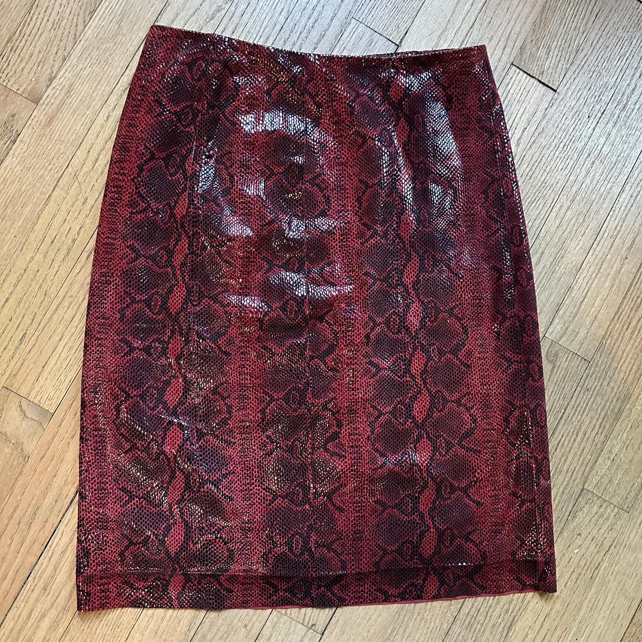 Oscar de la Renta skirt red and black size Depop
