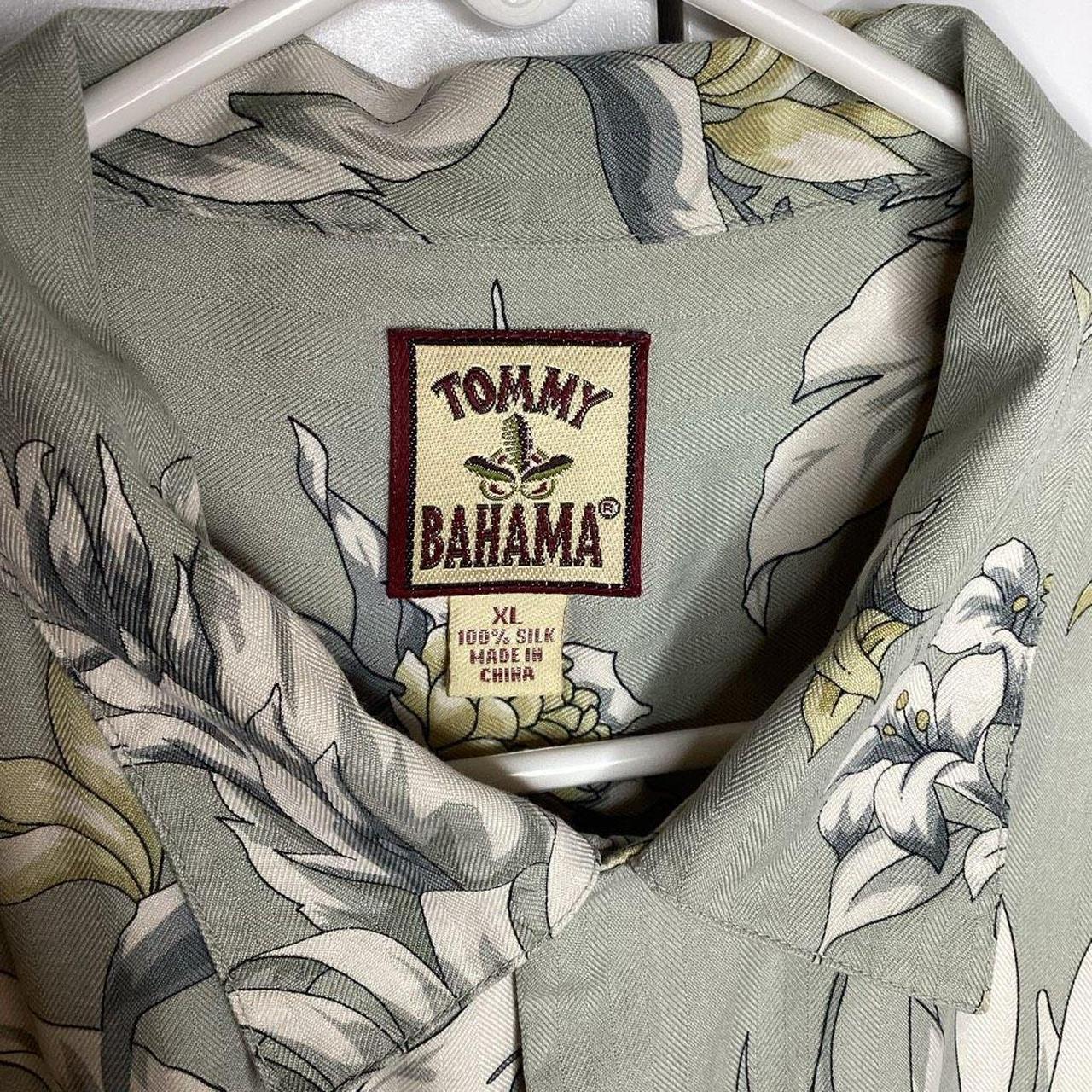 Tommy Bahama Men's Hawaiian Shirt / 100% Silk - Depop