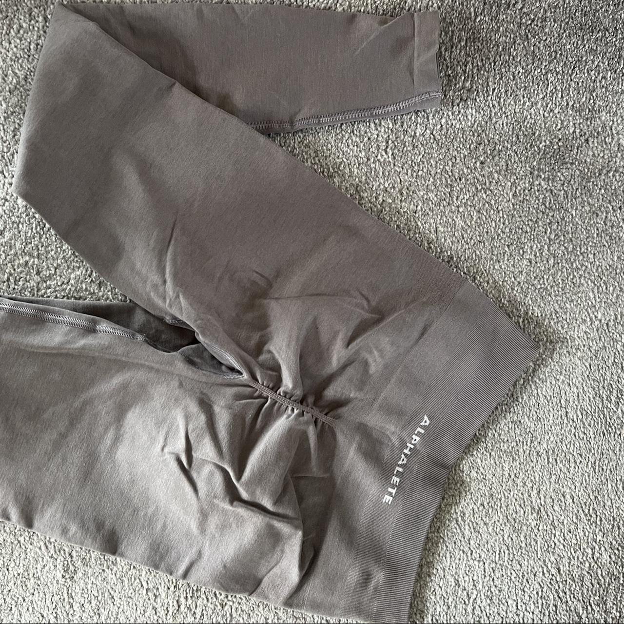 Alphalete amplify gym leggings Size M Worn a few... Depop