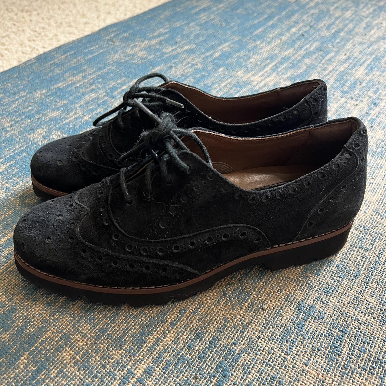 Earthies santana hot sale oxford