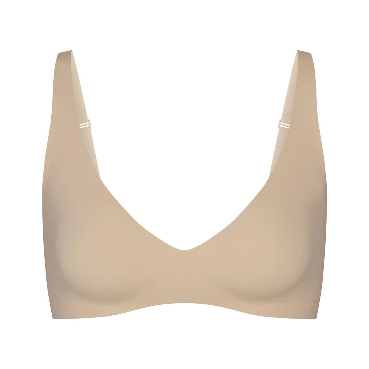 Skims S Dd Naked Plunge Bra In Sand Slightly Too Depop