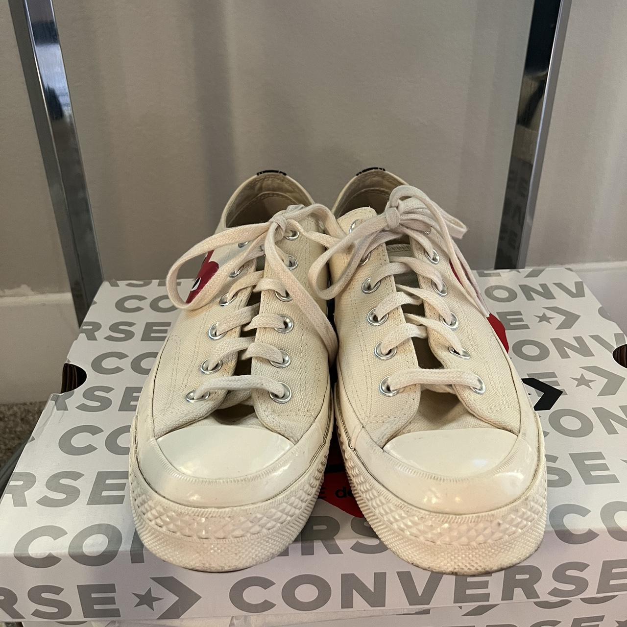 Comme des Garçons Play Women's Cream and Red Trainers (3)