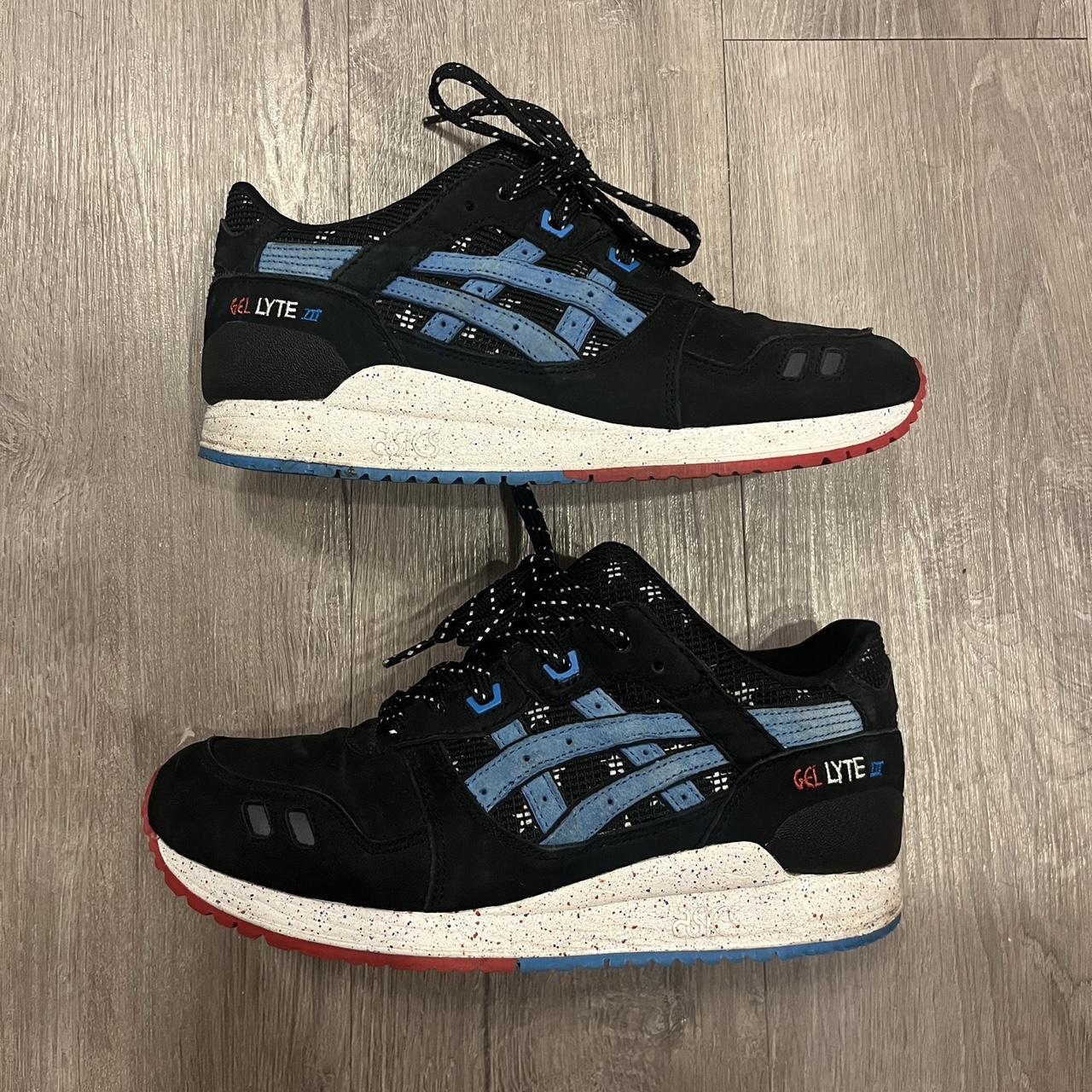 Asics hotsell bottle rocket