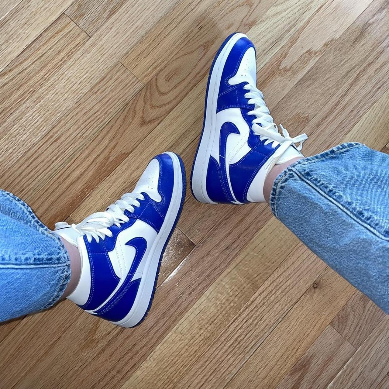 nike white and blue jordans