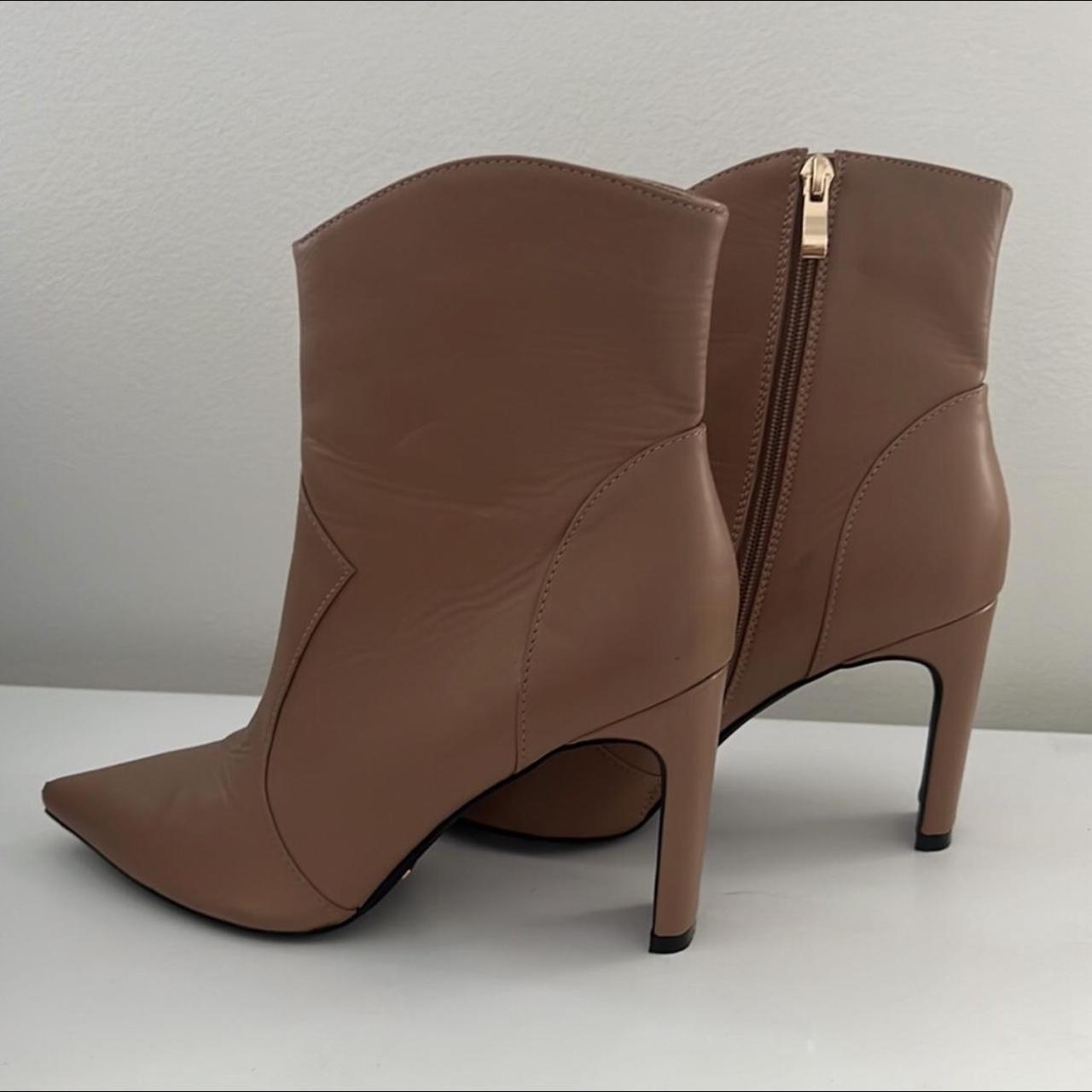 Billions Women's Brown Boots (3)