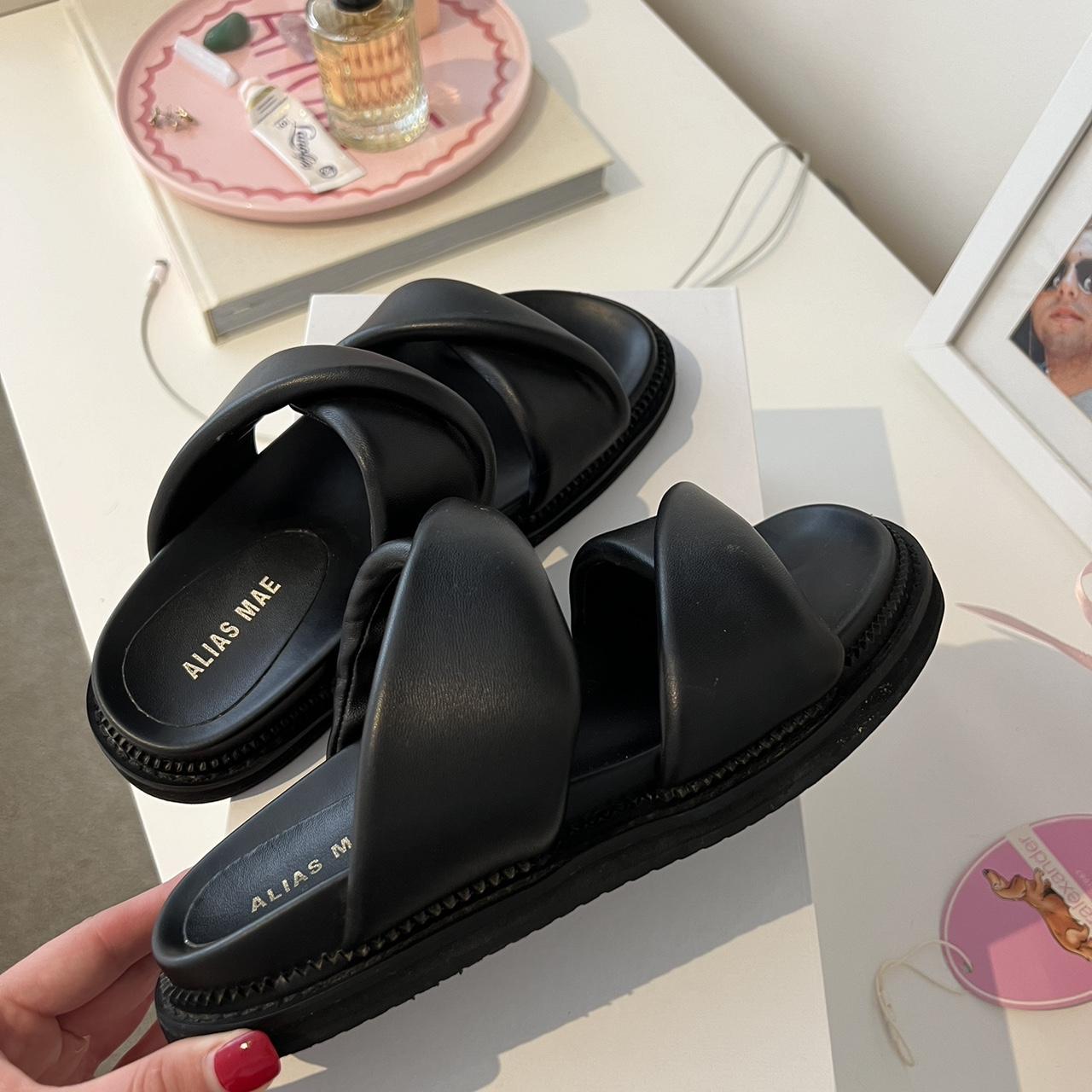 alias mae niki sandals