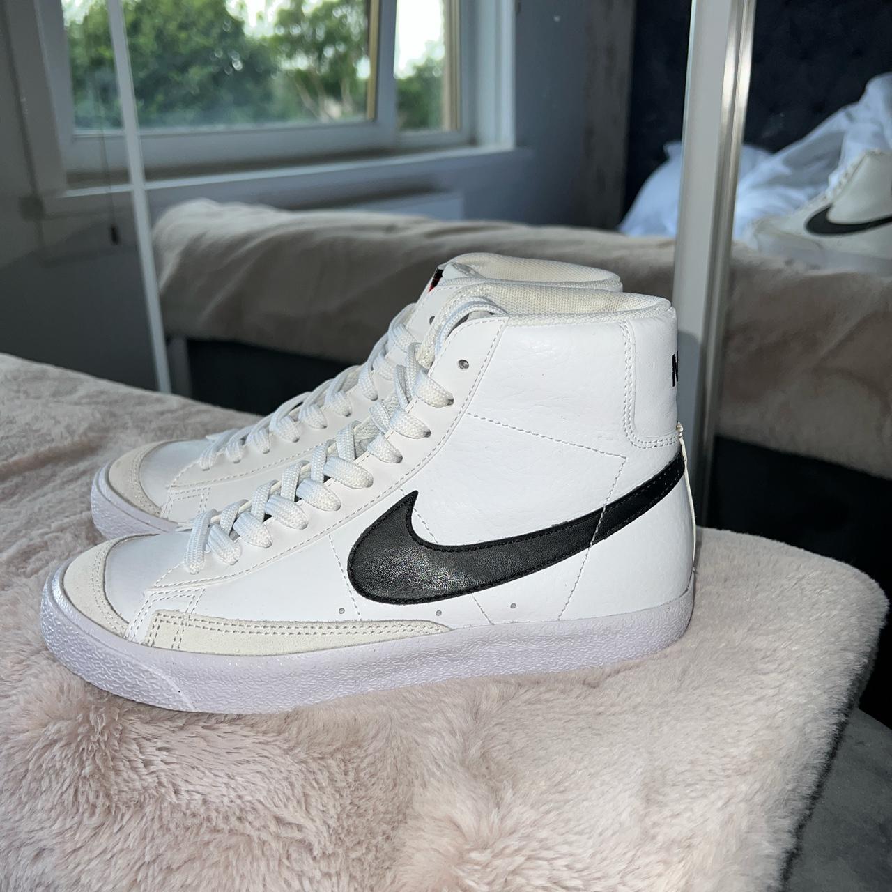 junior nike blazer mid 77